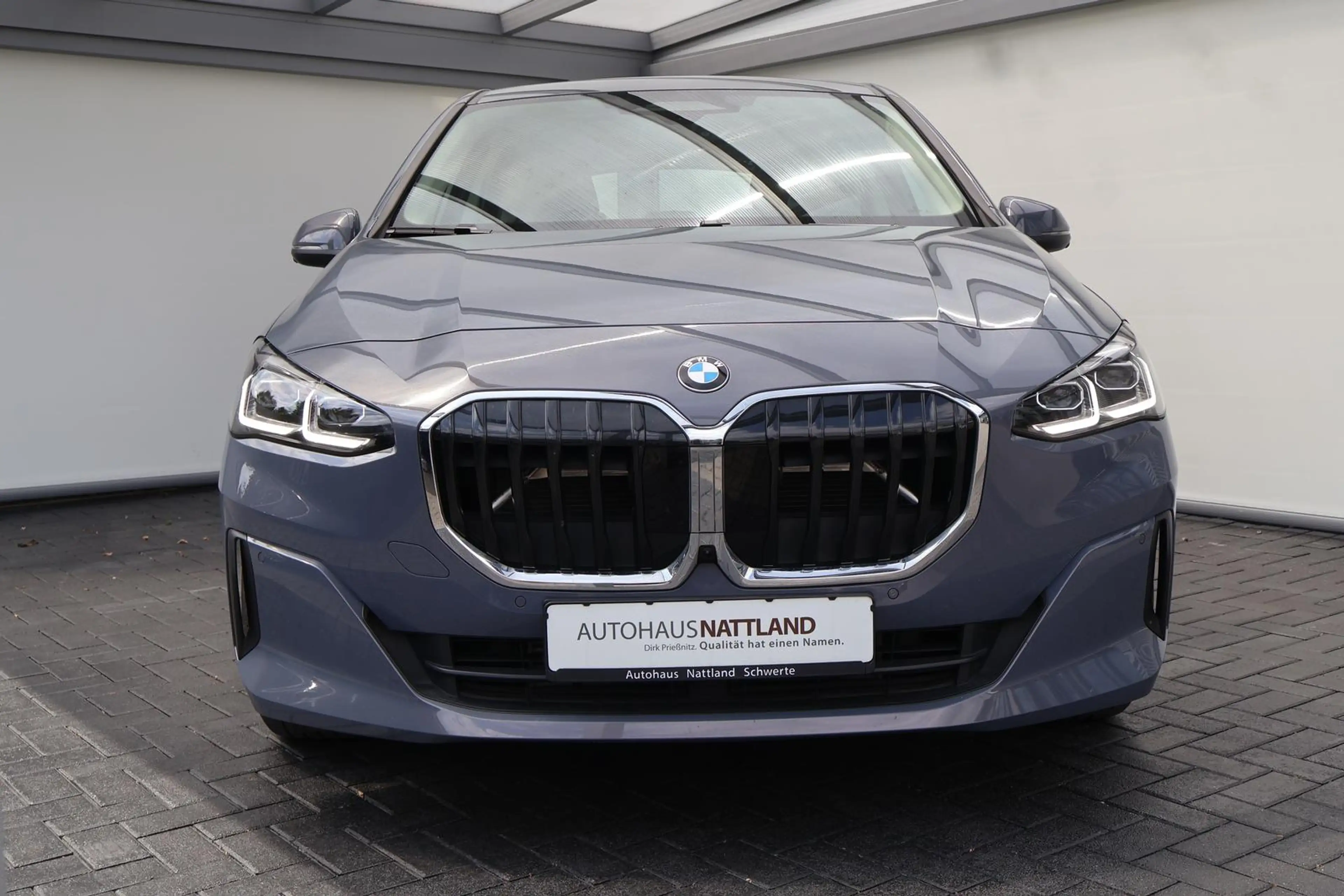 BMW 223 i Active Tourer PANO 360° LED PA+ — photo 4