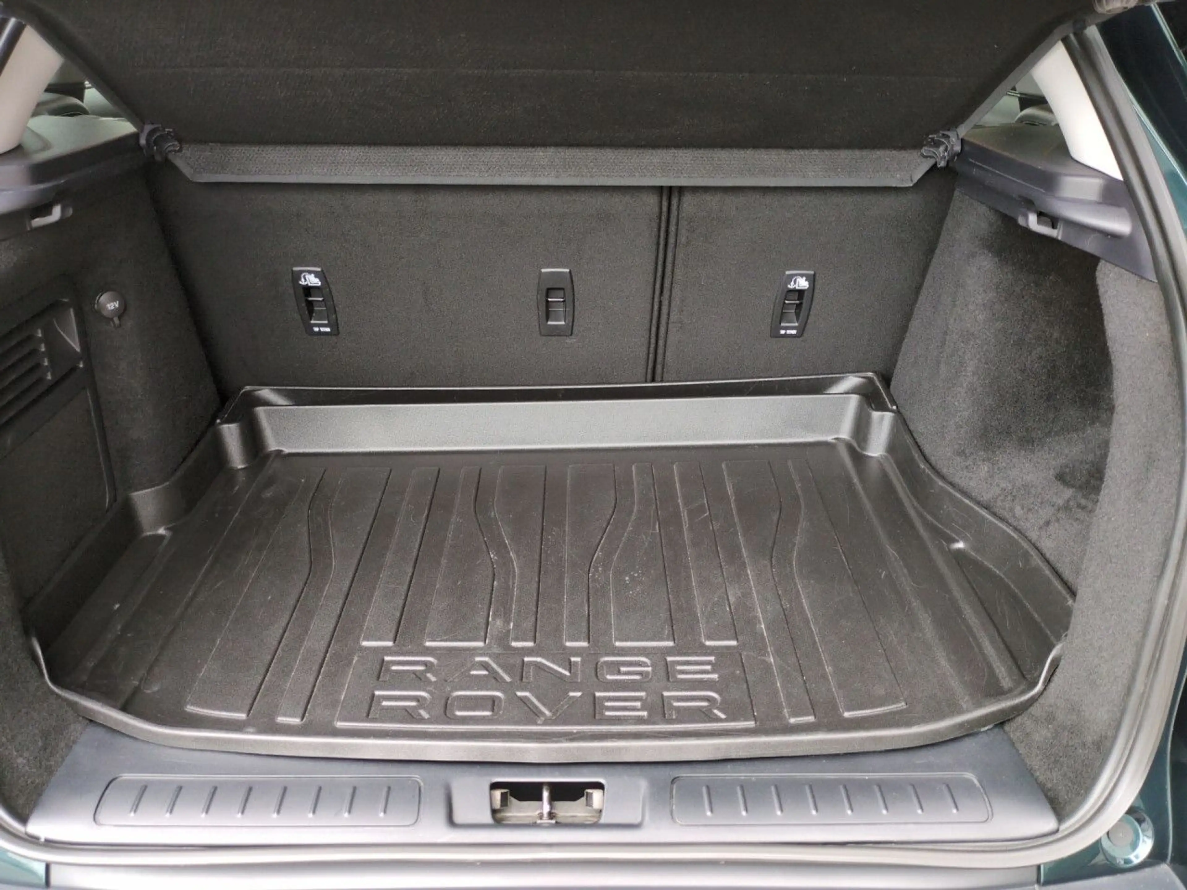 Land Rover Range Rover Evoque D150 Pure AHK Bluetooth Klima — photo 11