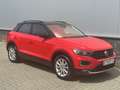 Volkswagen T-Roc 1.5 TSI Style | Carplay | Adaptive CC | Sport | In Rood - thumbnail 3