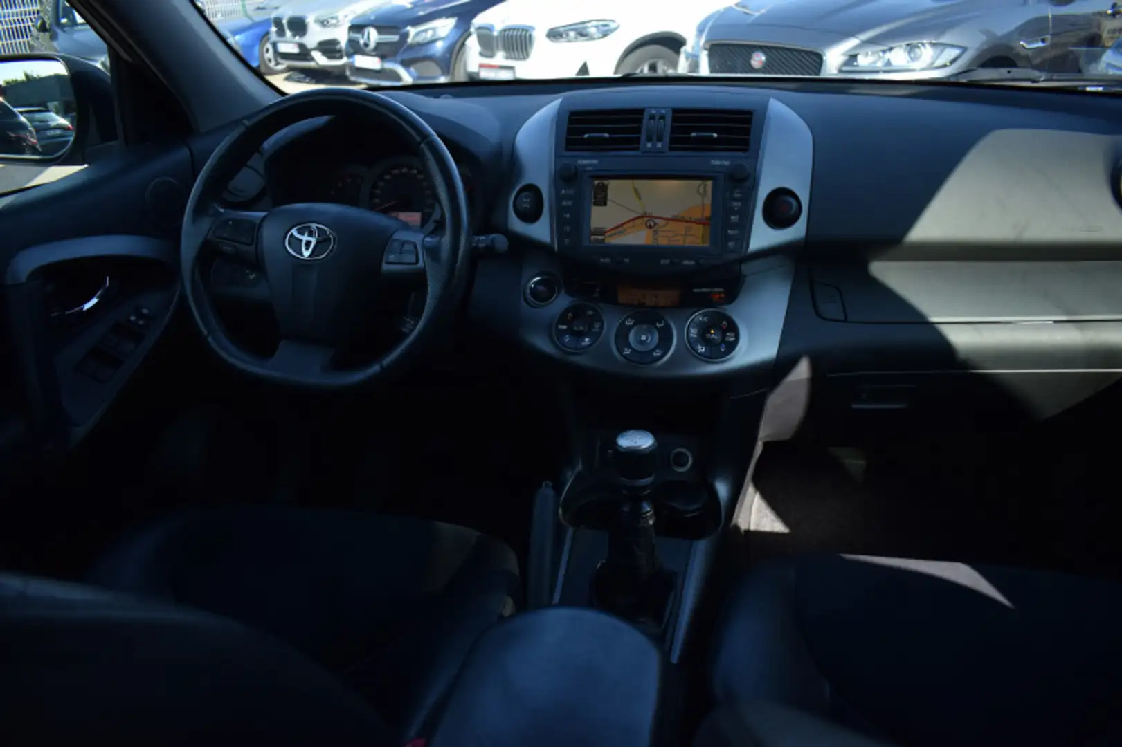 Toyota RAV 4 150 D-4D LIFE 4WD Gris - 2