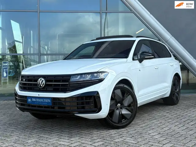 Volkswagen Touareg 3.0 TSi eHybrid 4MOTION R 462pk NW model Luchtveri