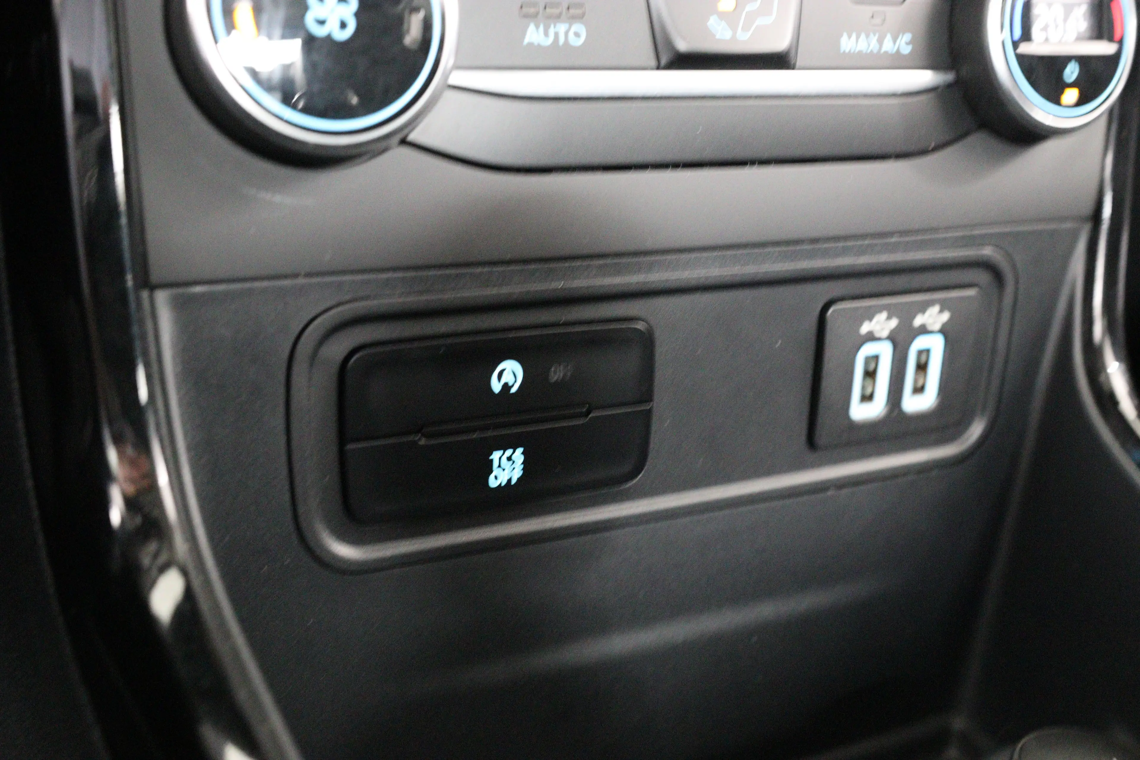 Ford EcoSport 1.0 EcoBoost Titanium | Airco (automatisch) | Appl — photo 33