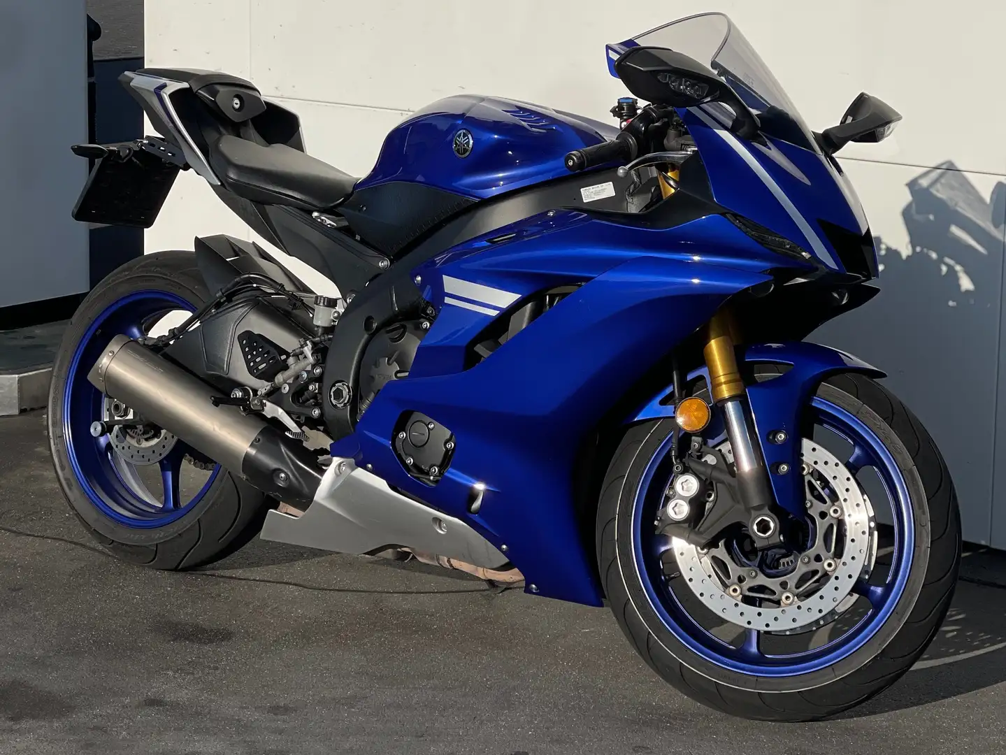 Yamaha YZF-R6 Azul - 1