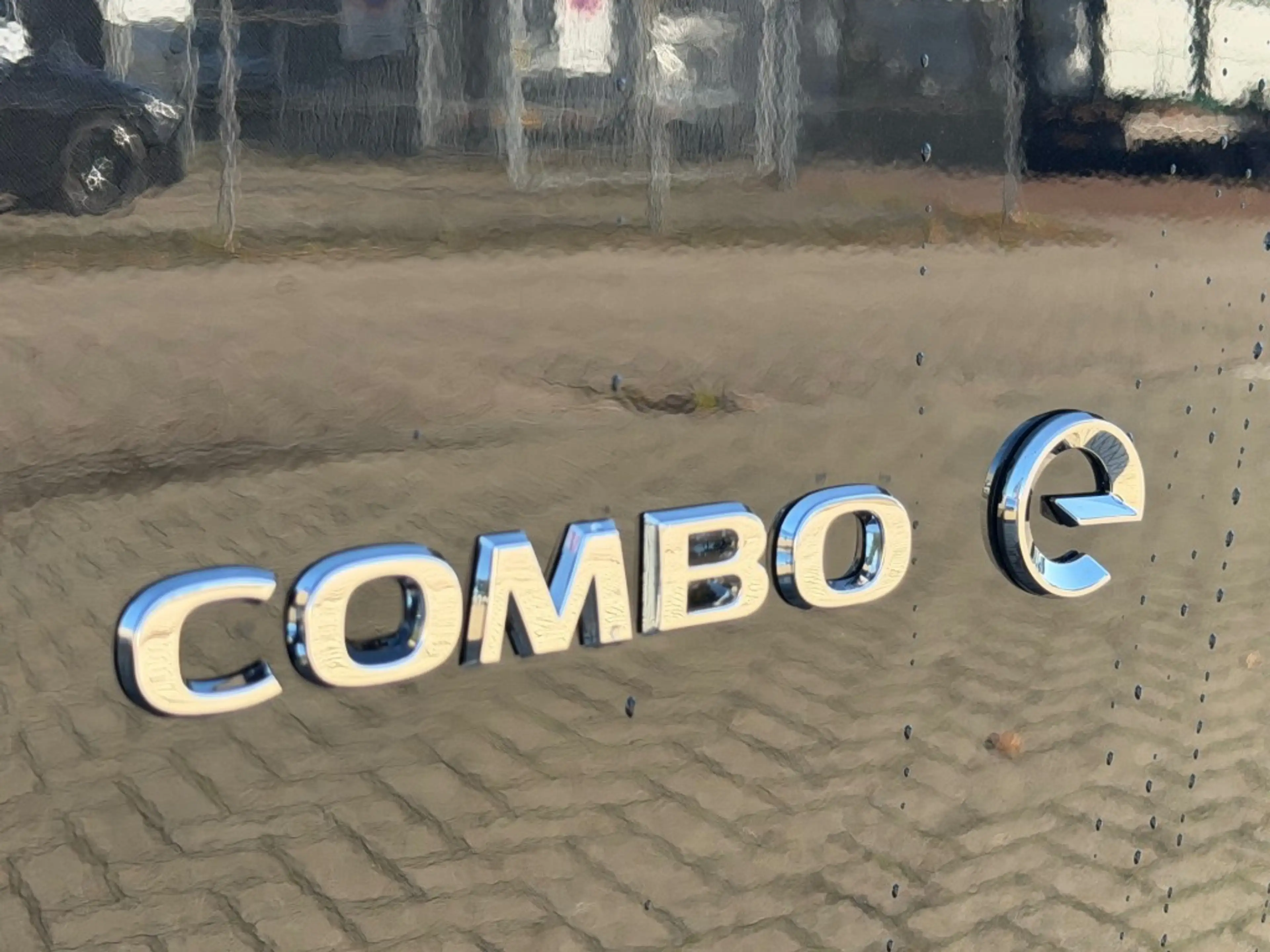 Opel Combo-e 136PK Electric 50kWh Snelladen 275km WLTP / Multim — photo 14