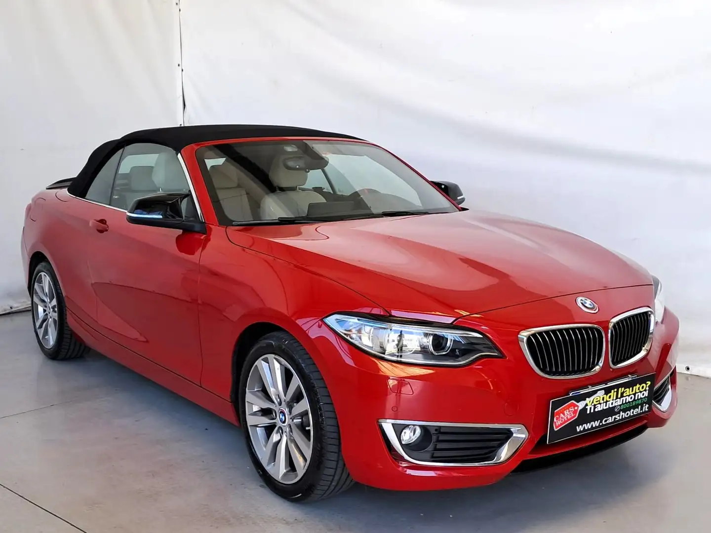 BMW 220 220d Cabrio Luxury Rojo - 2