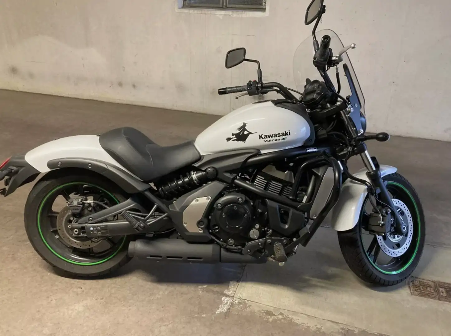 Kawasaki Vulcan S Білий - 1