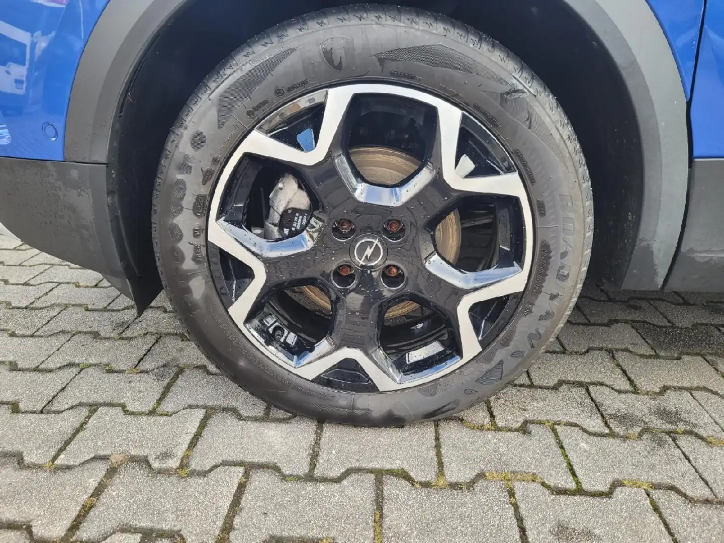 Opel Mokka-E e Ultimate Blau - 2