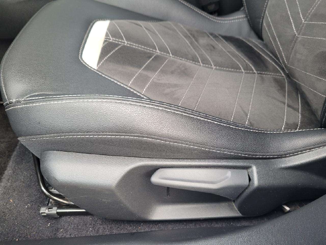 Opel Mokka E