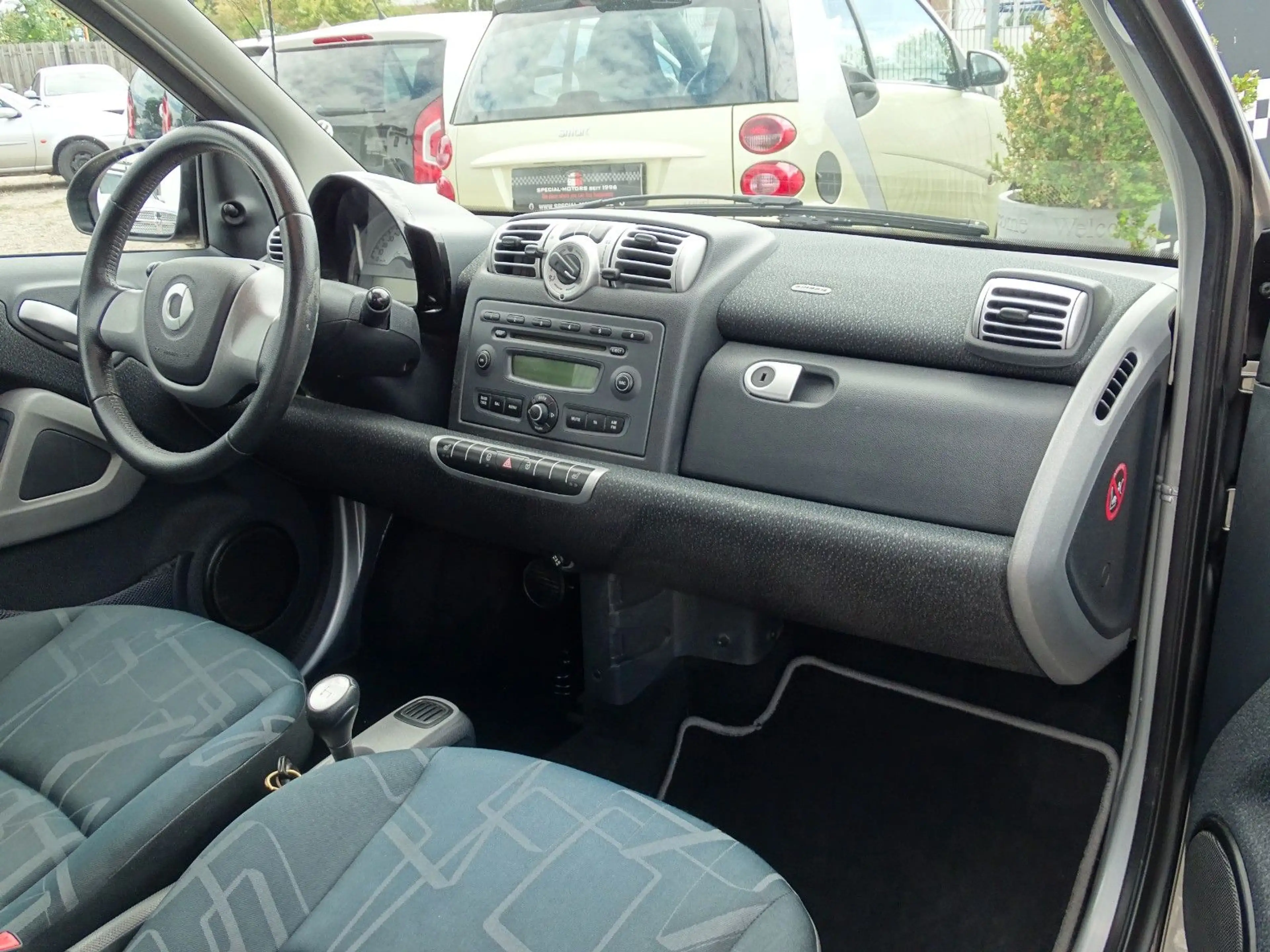smart forTwo Turbo PASSION *Servo*Klima*Sitzhzg*Alu* — photo 14