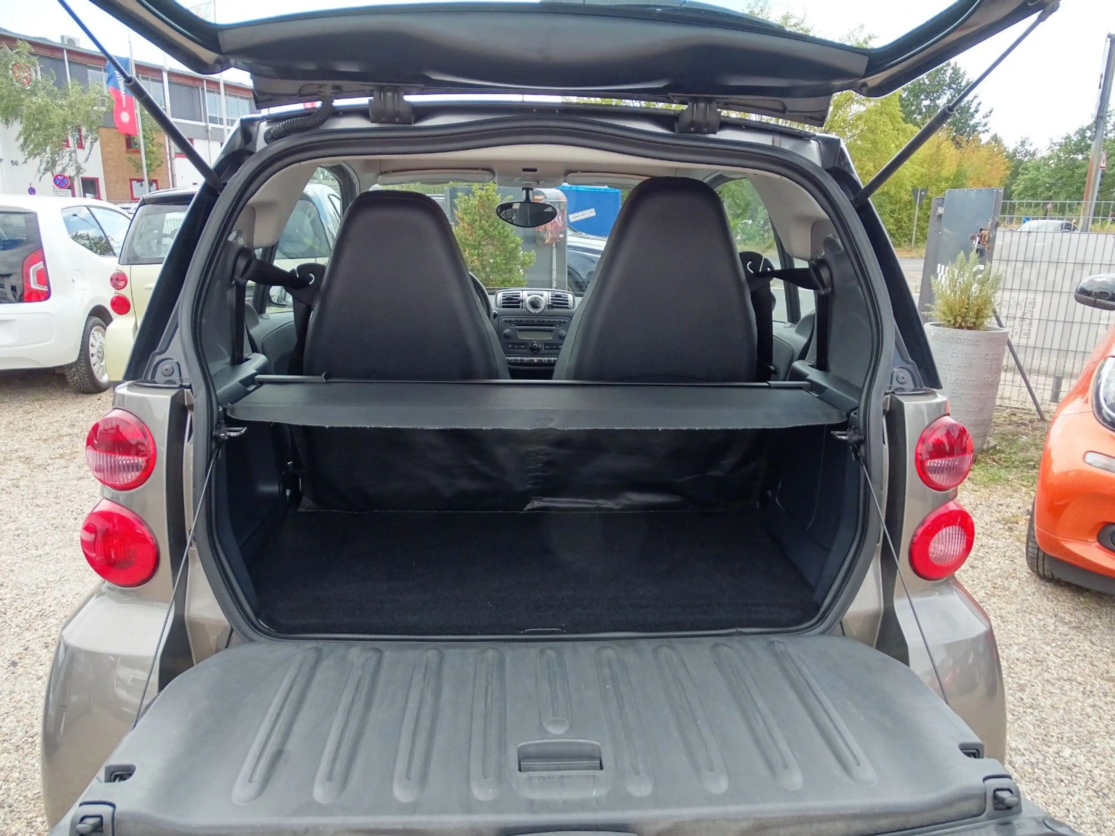 smart forTwo Turbo PASSION *Servo*Klima*Sitzhzg*Alu* — photo 15
