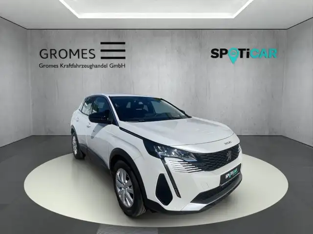 Peugeot 3008 Active Pack PT 130 EAT8 Kamera LED PDC CarPlay Dig