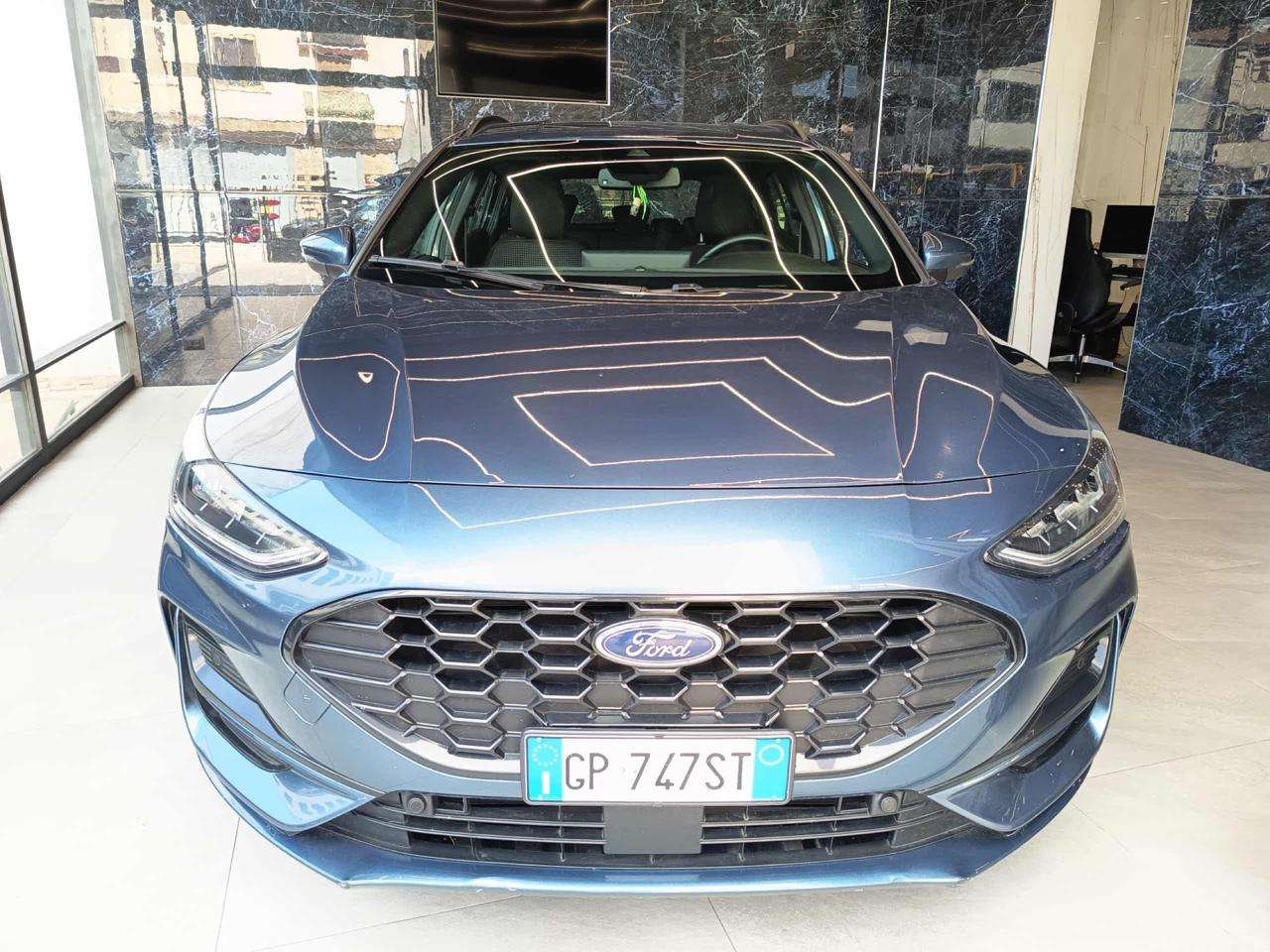 Ford Focus 1.0 EcoBoost Hybrid 125CV Powershift SW ST-Line De