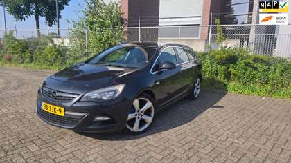 Opel Astra Sports Tourer 1.4 Turbo Sport