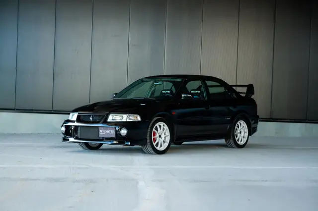 Mitsubishi Lancer Evo VI RS2 LHD - Carisma GT Black Diamond