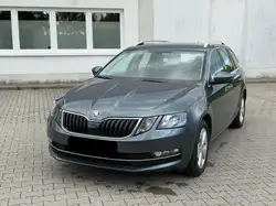 Skoda Octavia Octavia Combi 2.0 TDI DSG 