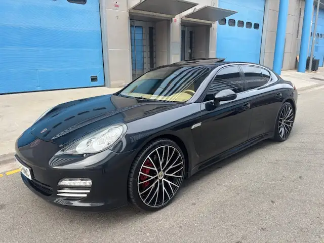 Porsche Panamera 4 Platinum Edition Aut.