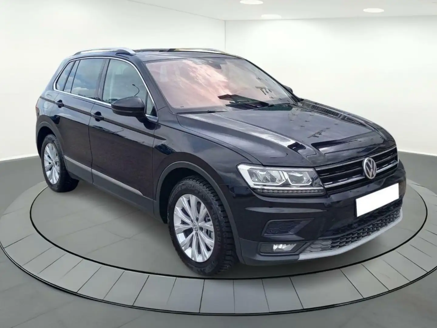 Volkswagen Tiguan 2.0 TDi SCR Comfortline (EU6.2) Module Negro - 2