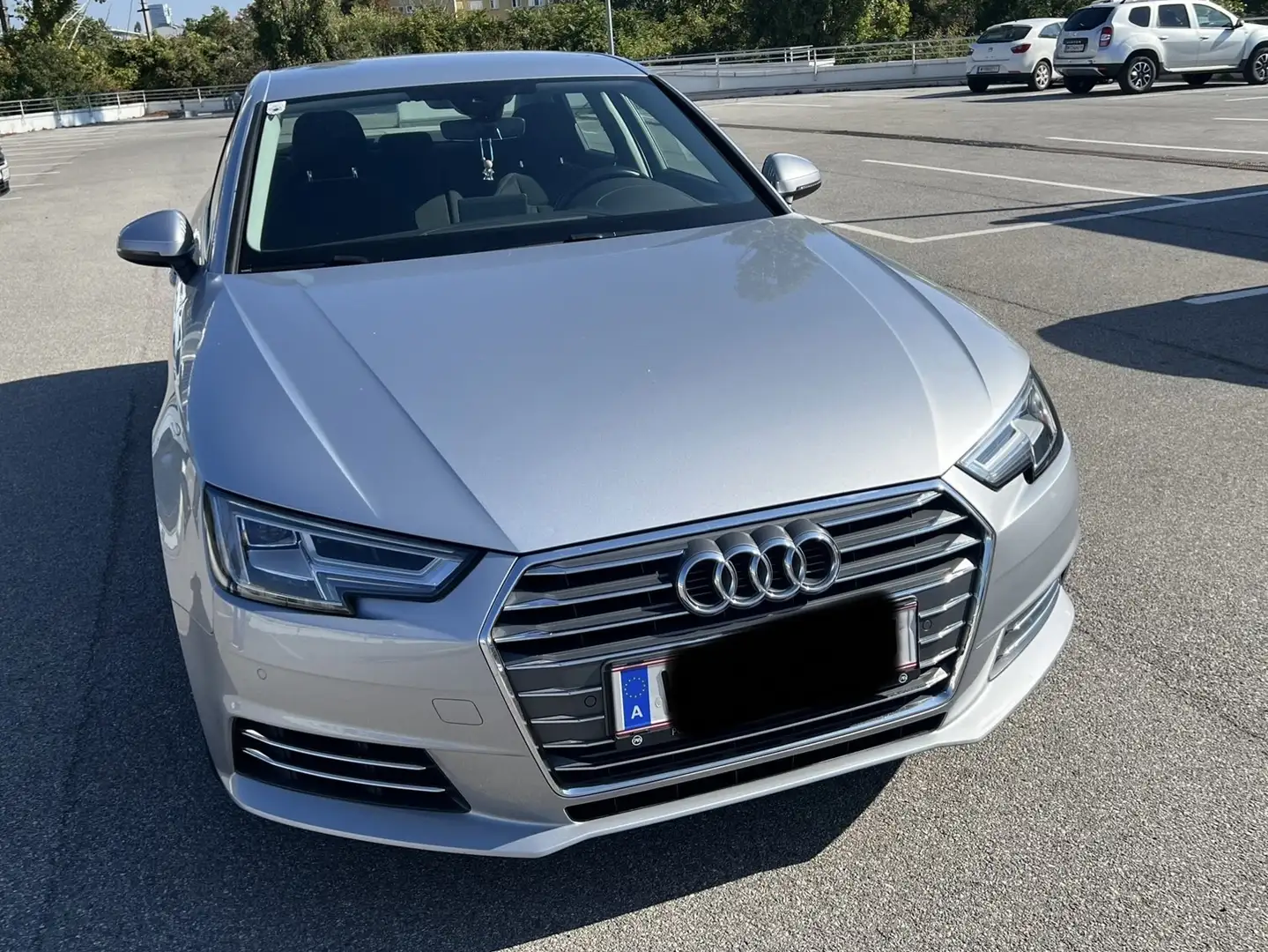 Audi A4 2,0 TDI Sport - 1