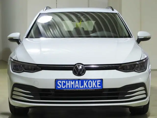 Volkswagen Golf VIII Variant 2.0 TDI SCR Life AHK Navi ACC