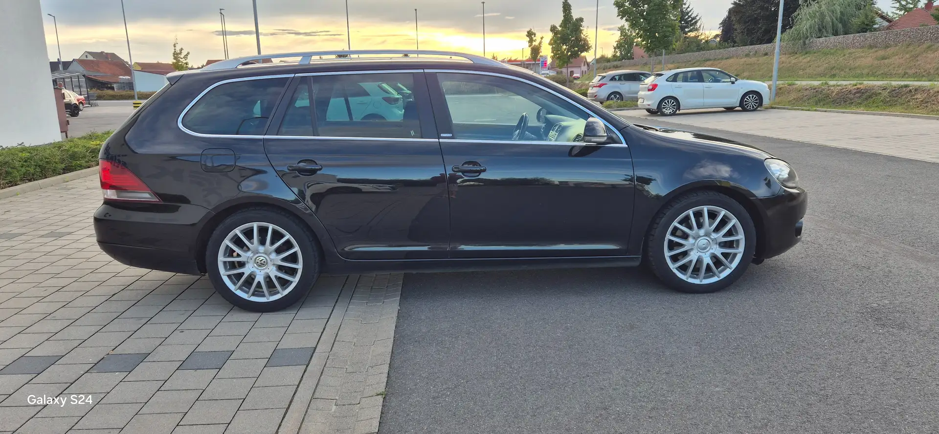 Volkswagen Golf Variant Golf VI Variant Diesel 2.0 TDI DPF Style Schwarz - 2