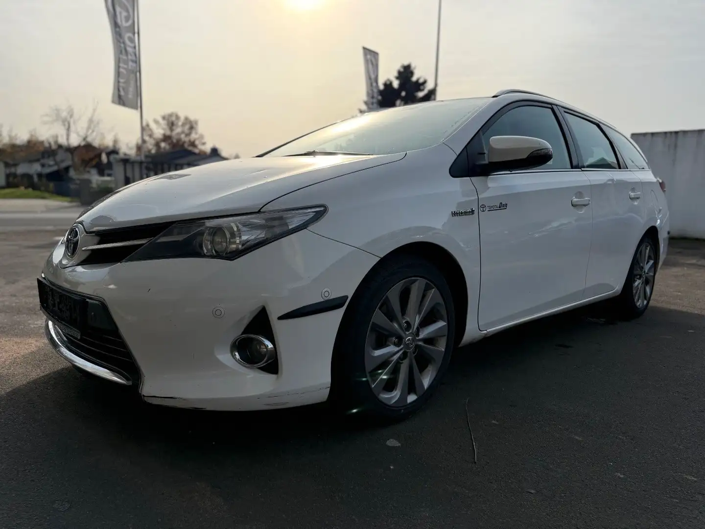 Toyota Auris Touring Sports Hybrid Life+*Rückfahrkamera Weiß - 1