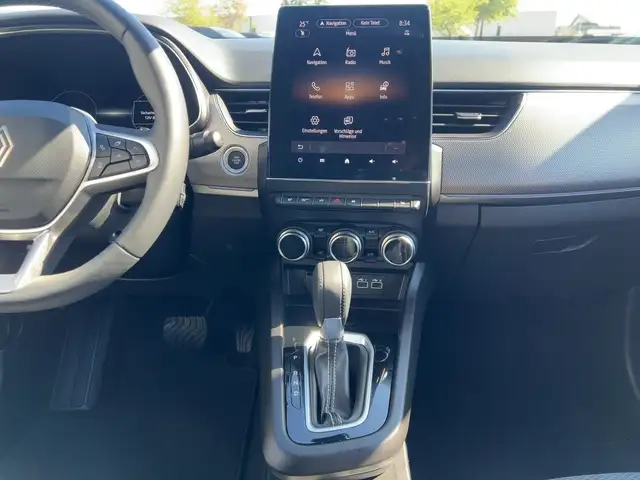 Renault Arkana view 12