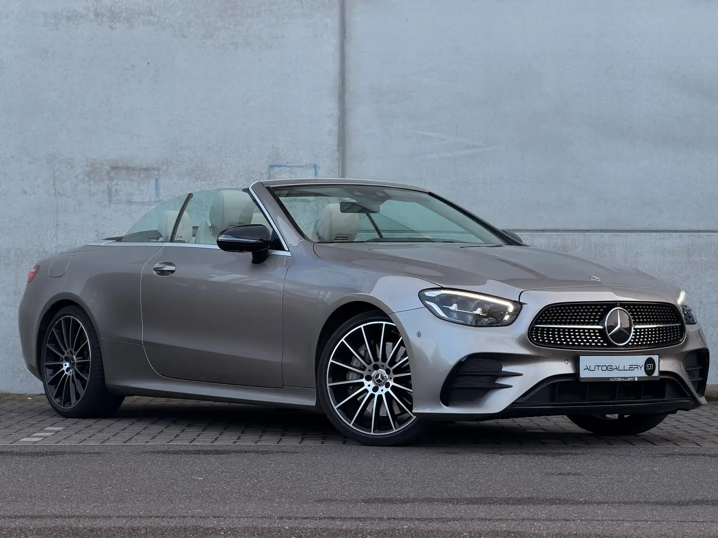 Mercedes-Benz E 450 4Matic 9G-TRONIC AMG Line Cabrio | FULL OPTION | Bej - 1