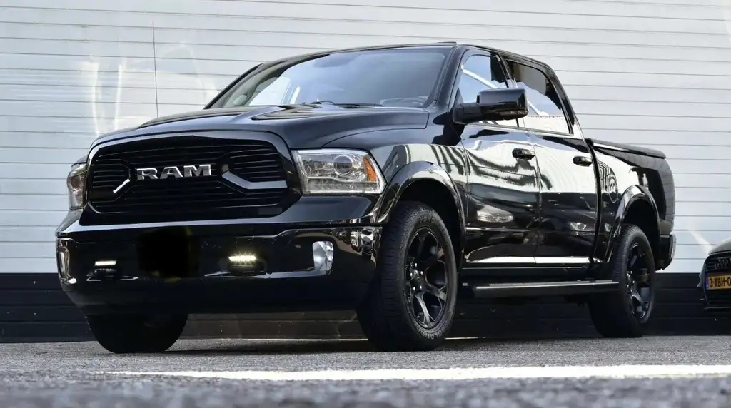 Dodge RAM 2018 из Европы — купить под ключ
