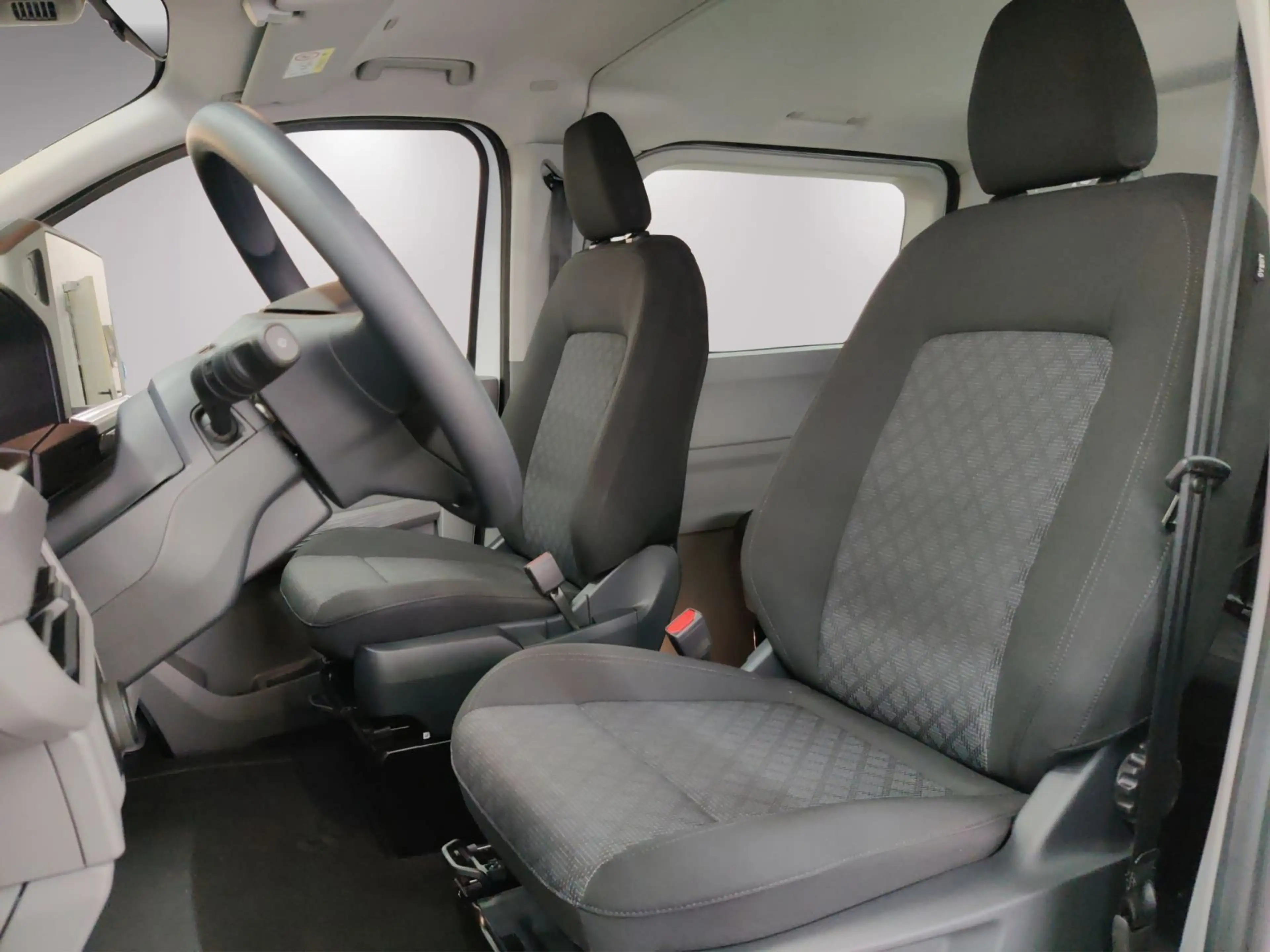 Volkswagen T7 Kombi e-Transporter T7 Kombi LR 8-Sitz/5J.Garantie — photo 6