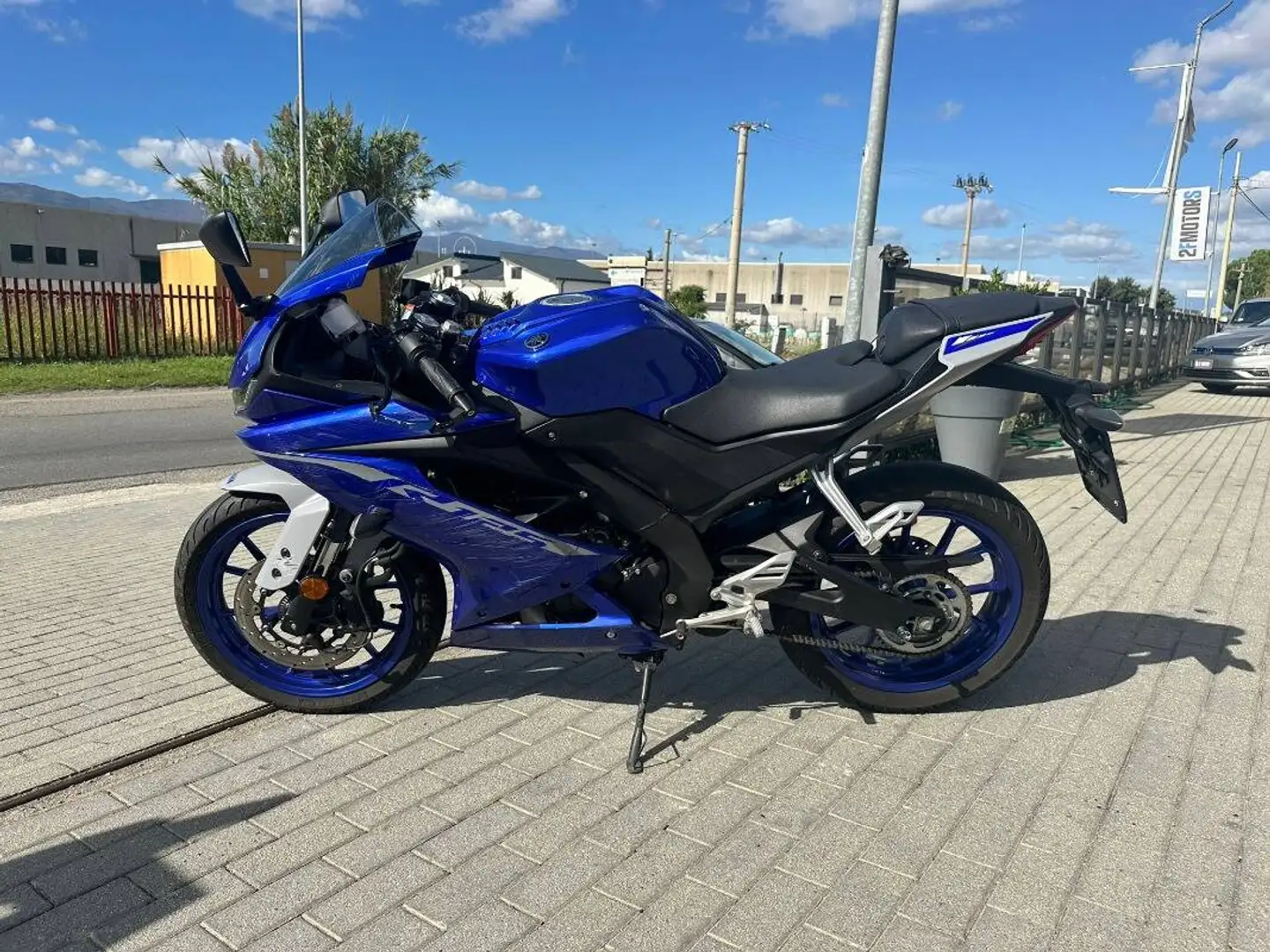 Yamaha YZF 600 R 125 Abs my21 Blu/Azzurro - 2