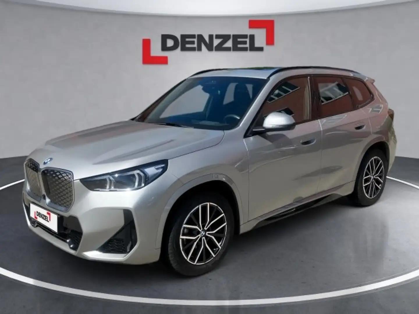 BMW iX1 eDrive20 U11 Silber - 1