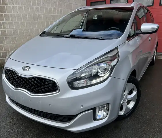 Kia Carens 1.7 CRDI Business Line ISG + 7 PL + CLIM