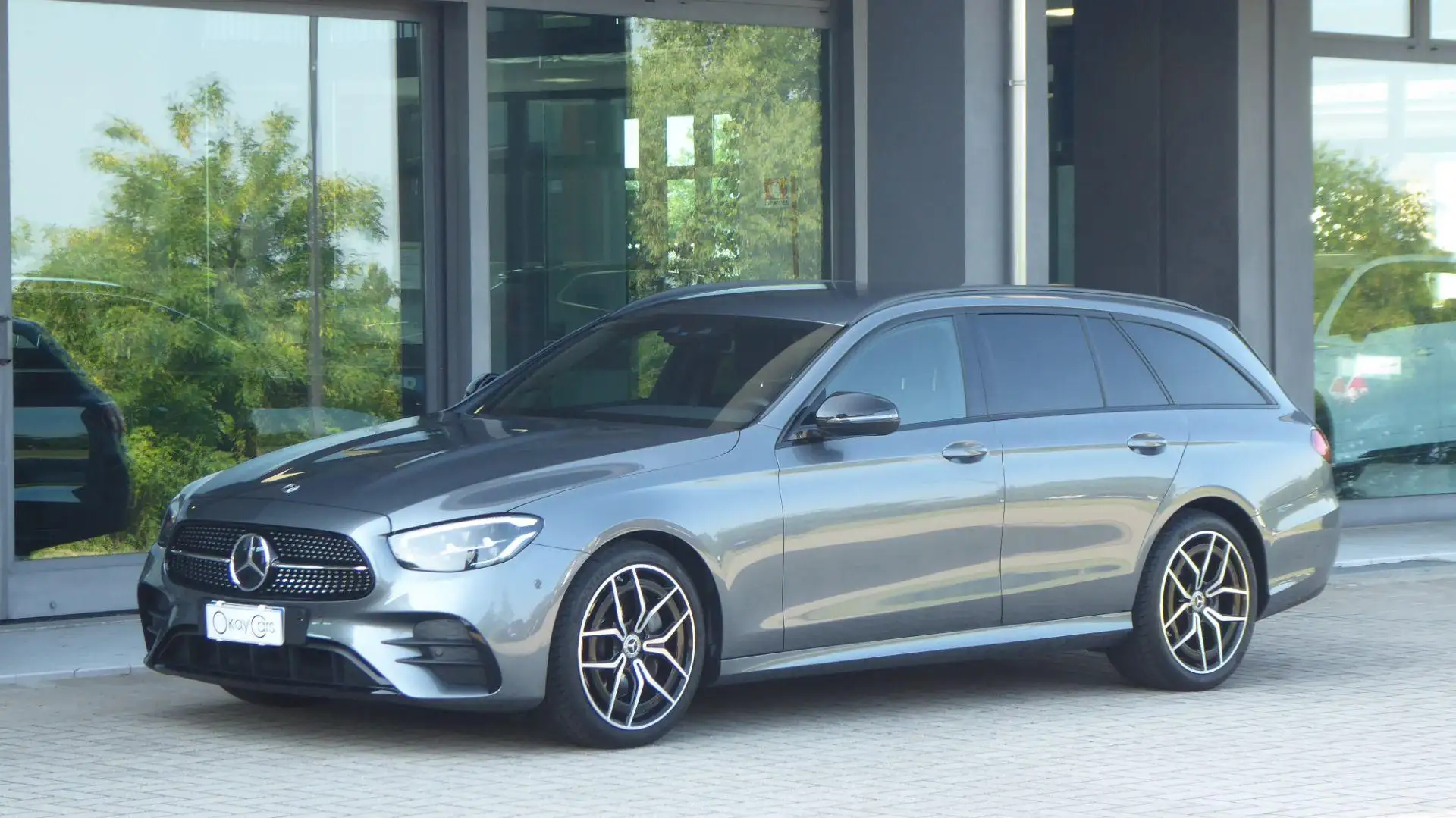 Mercedes-Benz E 220 d S.W. 4Matic Auto Premium AMG Grigio - 1