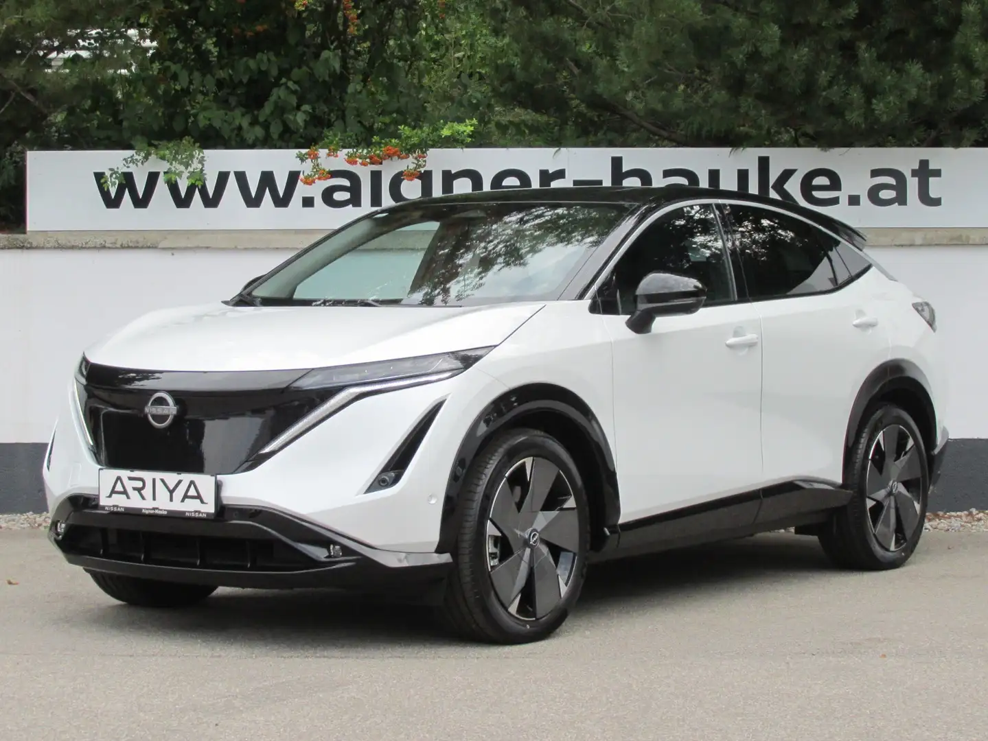Nissan Ariya 87kWh Evolve Aut. 20" Weiß - 1