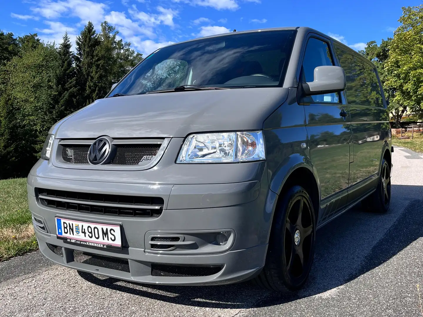 Volkswagen T5 2.5 TDI Grau - 2