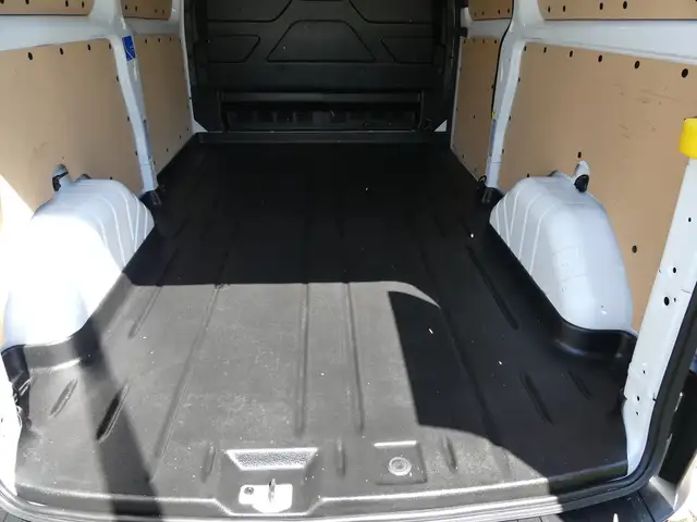 Ford Transit Custom view 15