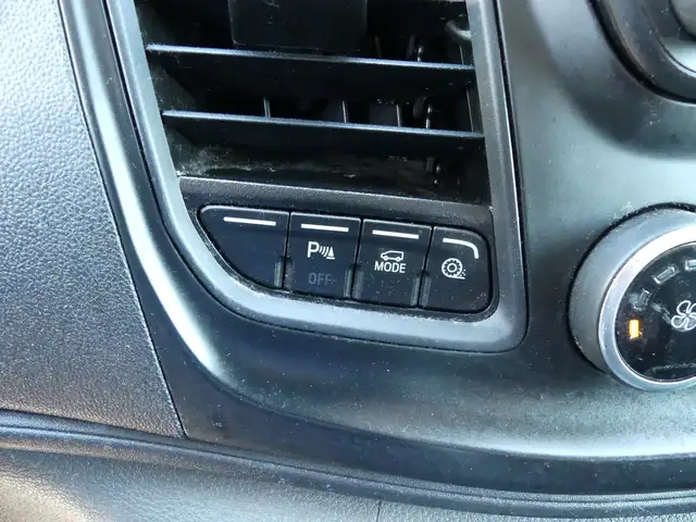 Ford Transit Custom view 12