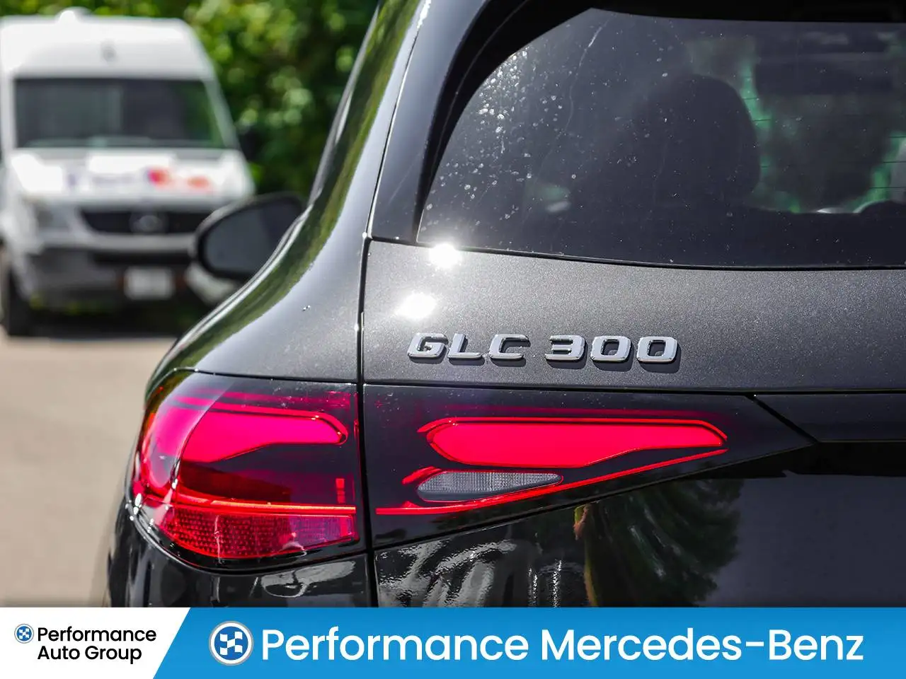 Mercedes-Benz GLC снимка Mercedes-Benz GLC