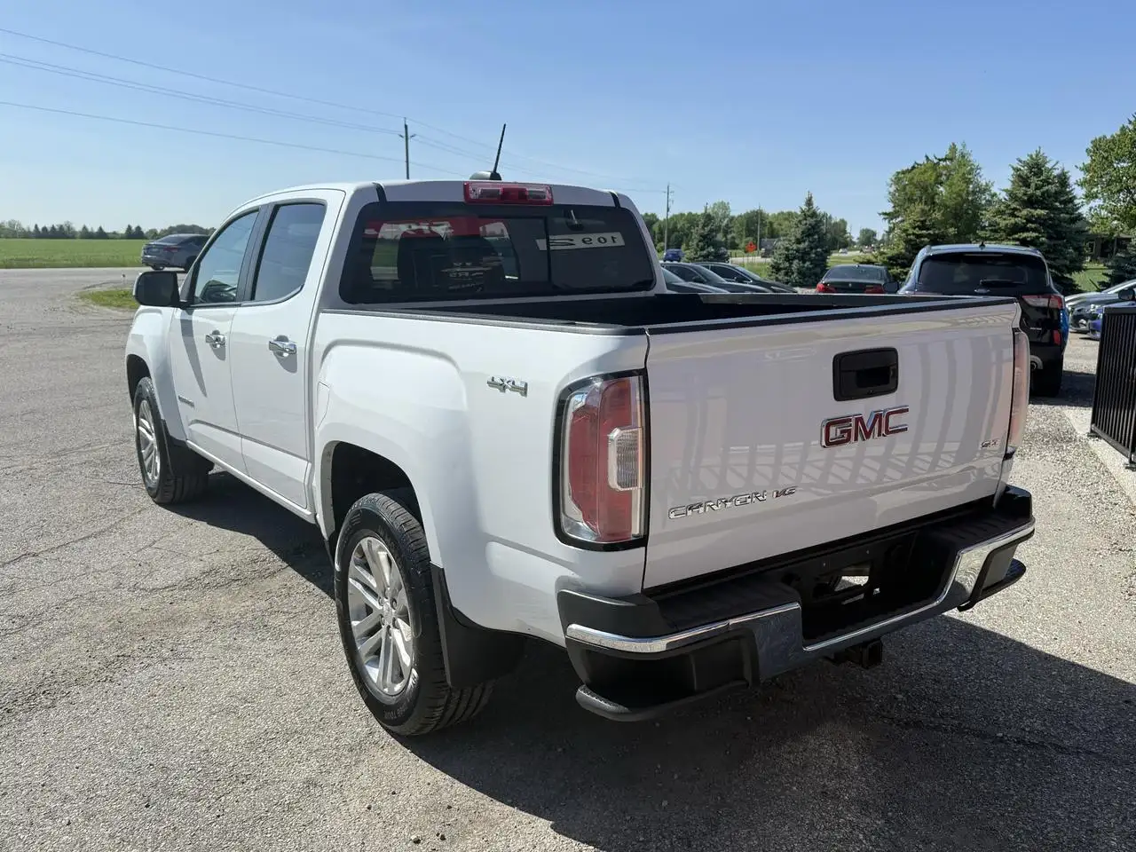 GMC Canyon снимка GMC Canyon