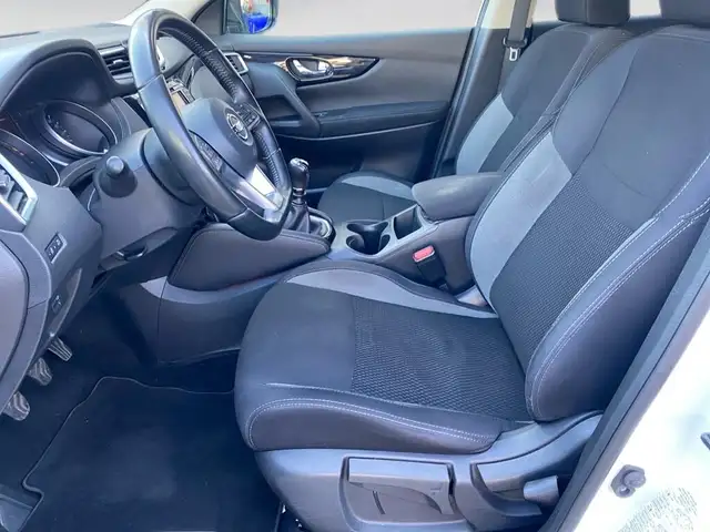 Nissan Qashqai view 6