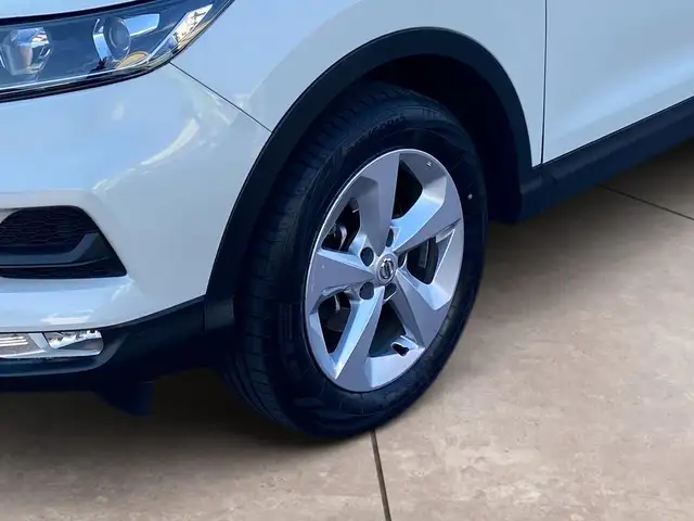 Nissan Qashqai view 15