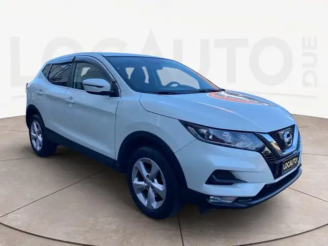 Nissan Qashqai view 2