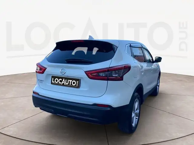 Nissan Qashqai view 3