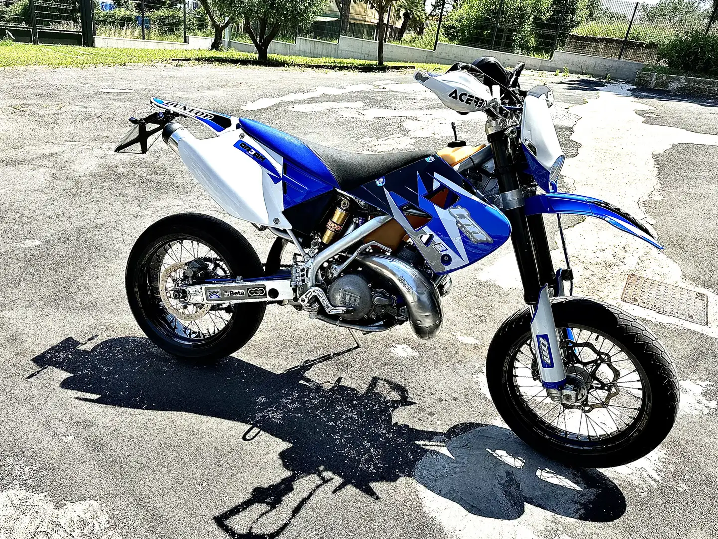 TM EN 300 2T Motard - 1