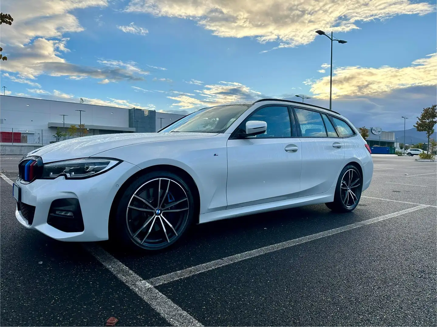 BMW 330 Serie3 G21 Tour xdrive Msport - Leggi Descrizione! Bianco - 2