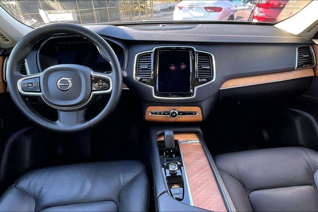 2024 Volvo XC90 B6 PLUS BRIGHT THEME thumb 15