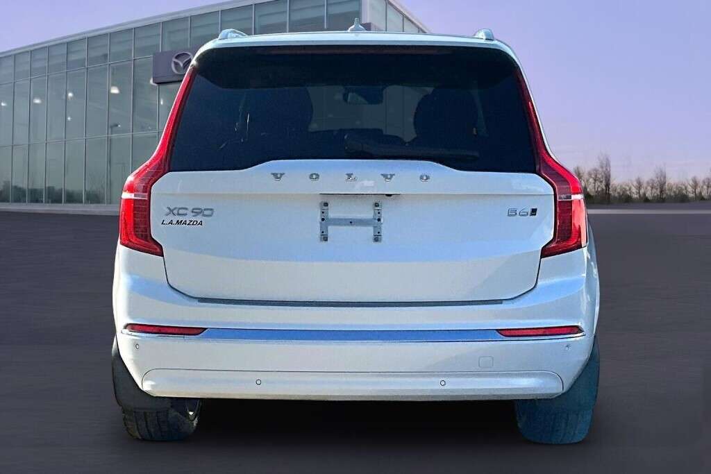 2024 Volvo XC90 B6 PLUS BRIGHT THEME alt 4