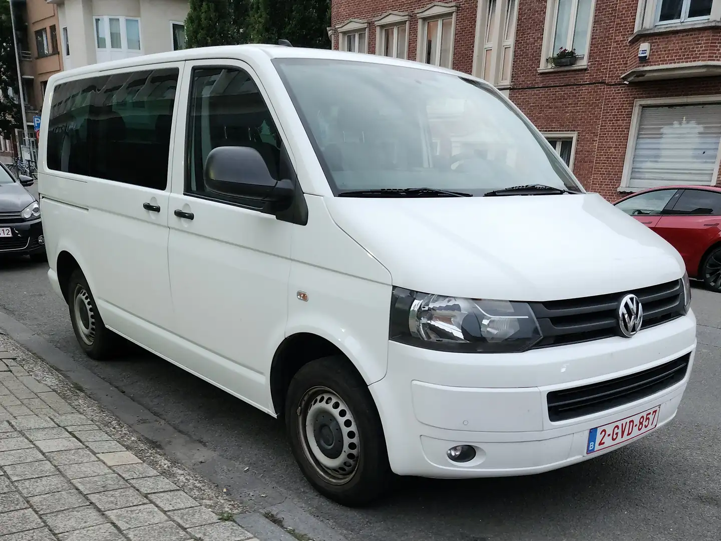 Volkswagen T5 Kombi 2.0 CR TDi DSG Automat Prêt à immatricul Білий - 1