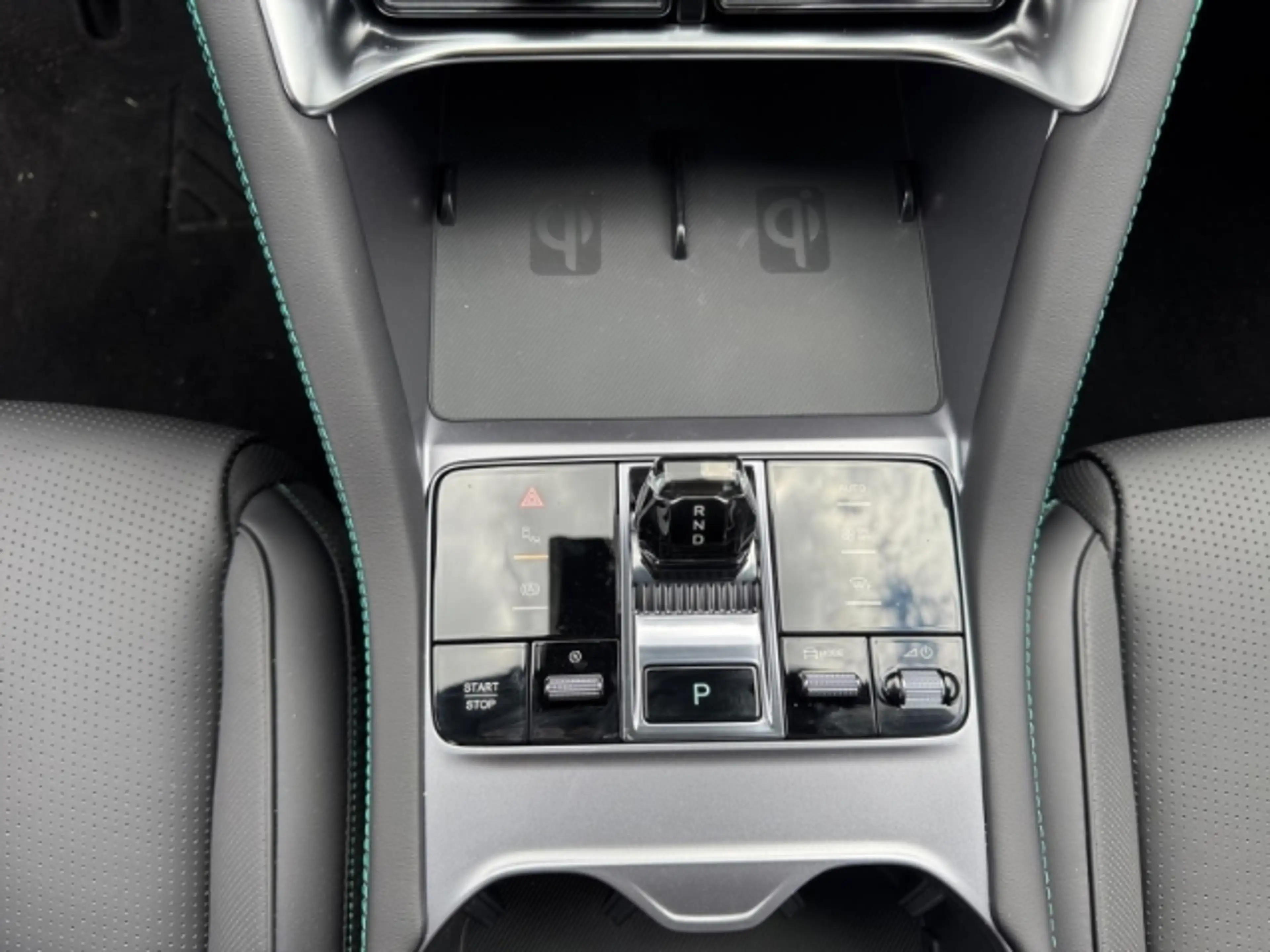 BYD Seal U 1.5 Design AWD (238 kW 324 PS) — photo 15