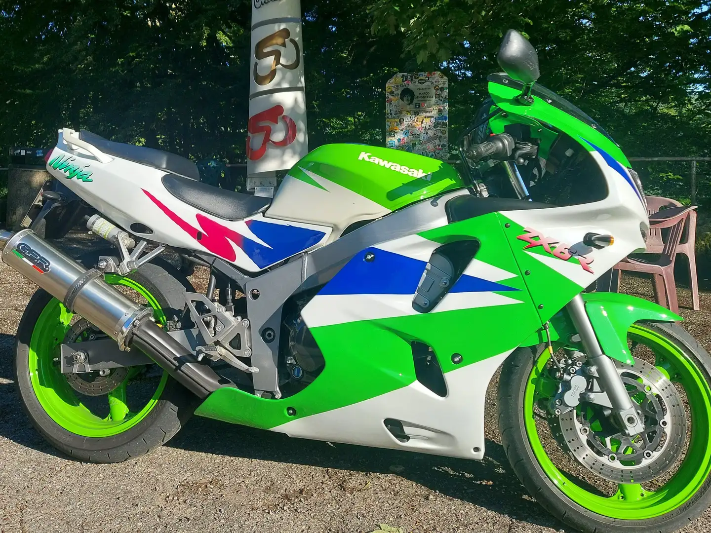 Kawasaki Ninja ZX-6R Verde - 1